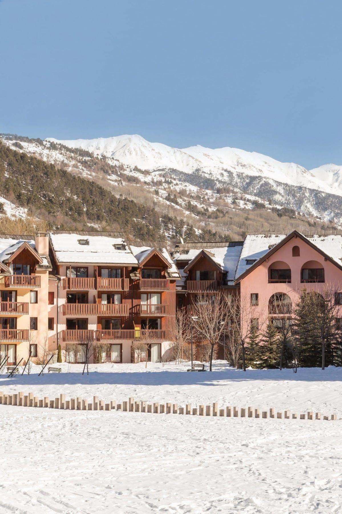 Residence Pierre & Vacances L'Alpaga 라살르레알프 외부 사진